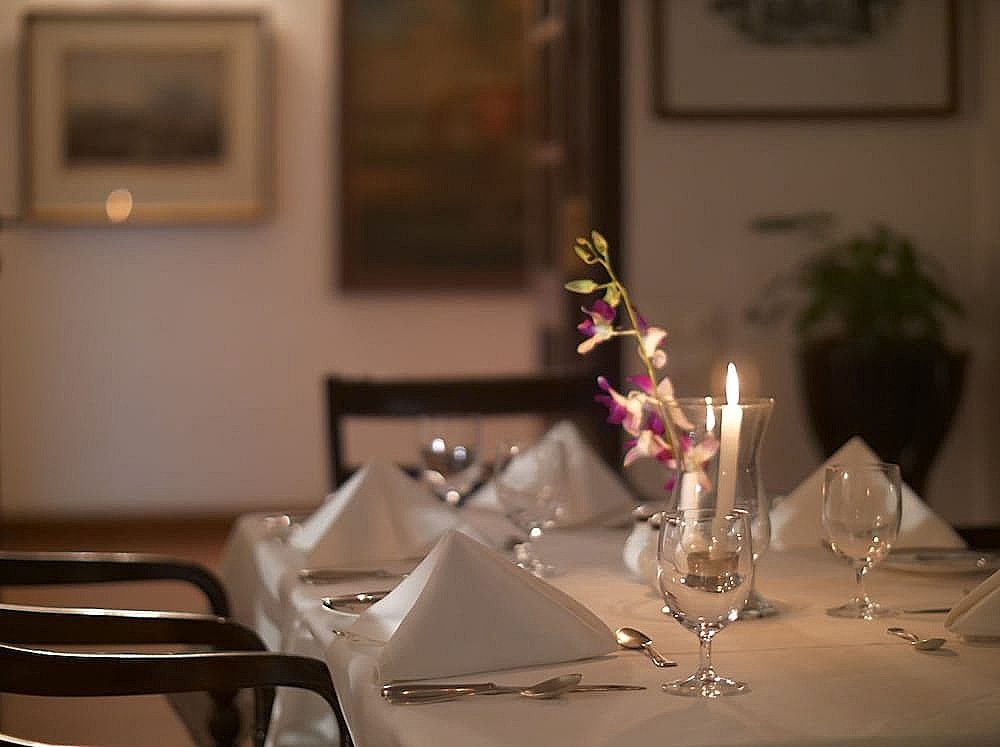 Food & Dining