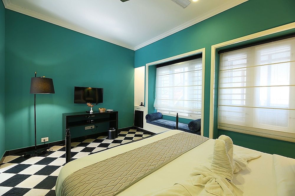 Alpha Old Court House Deluxe Double Room 2