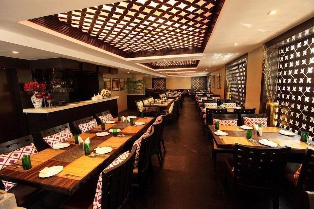 undefined Hotel Thulashi Park 2