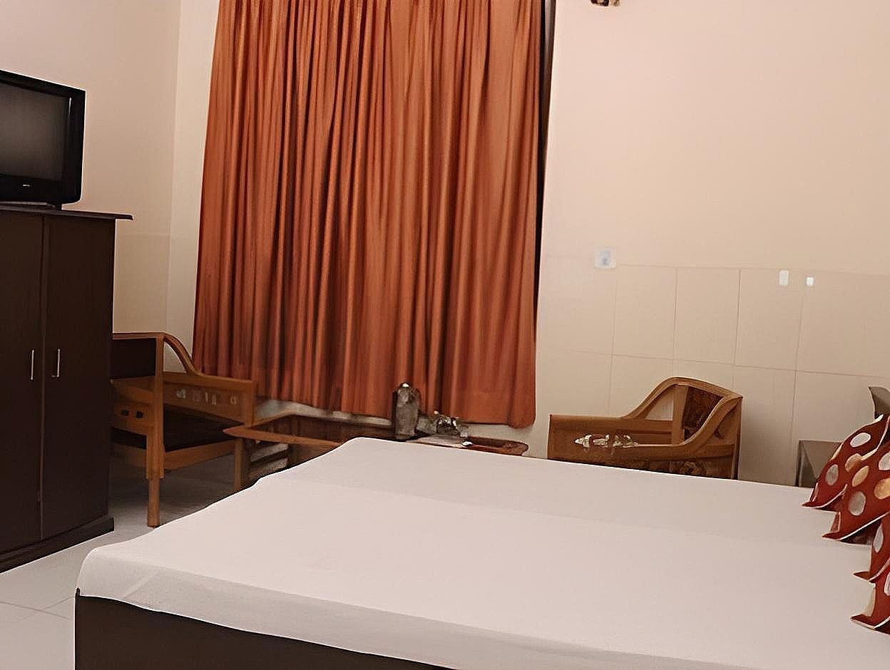 undefined Hotel Surya Palace 8