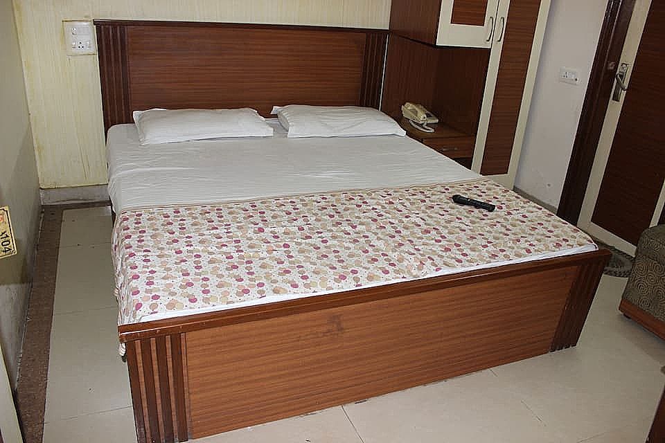 Hotel Sukhsagar ,  Chandigarh Deluxe Room 17