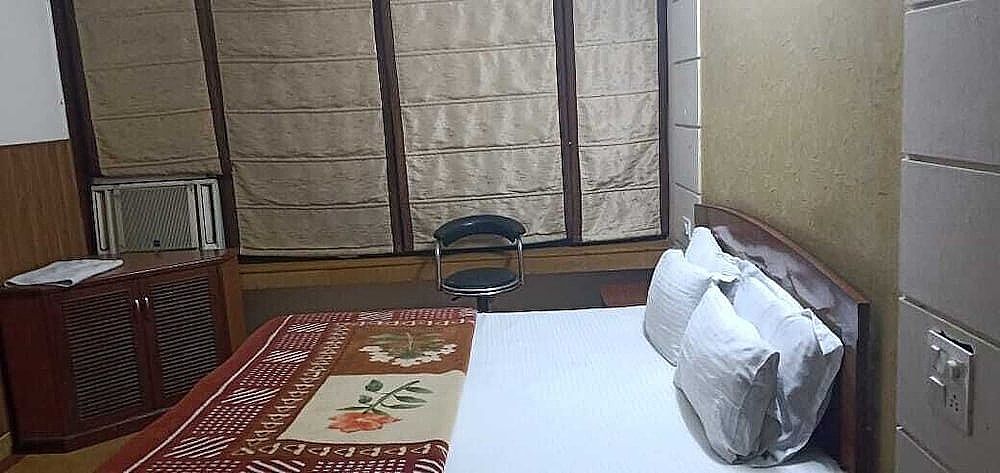 Hotel Sukhsagar ,  Chandigarh Deluxe Room 3