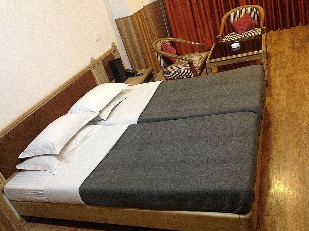 Himani Resorts Deluxe Double Room, Hill View