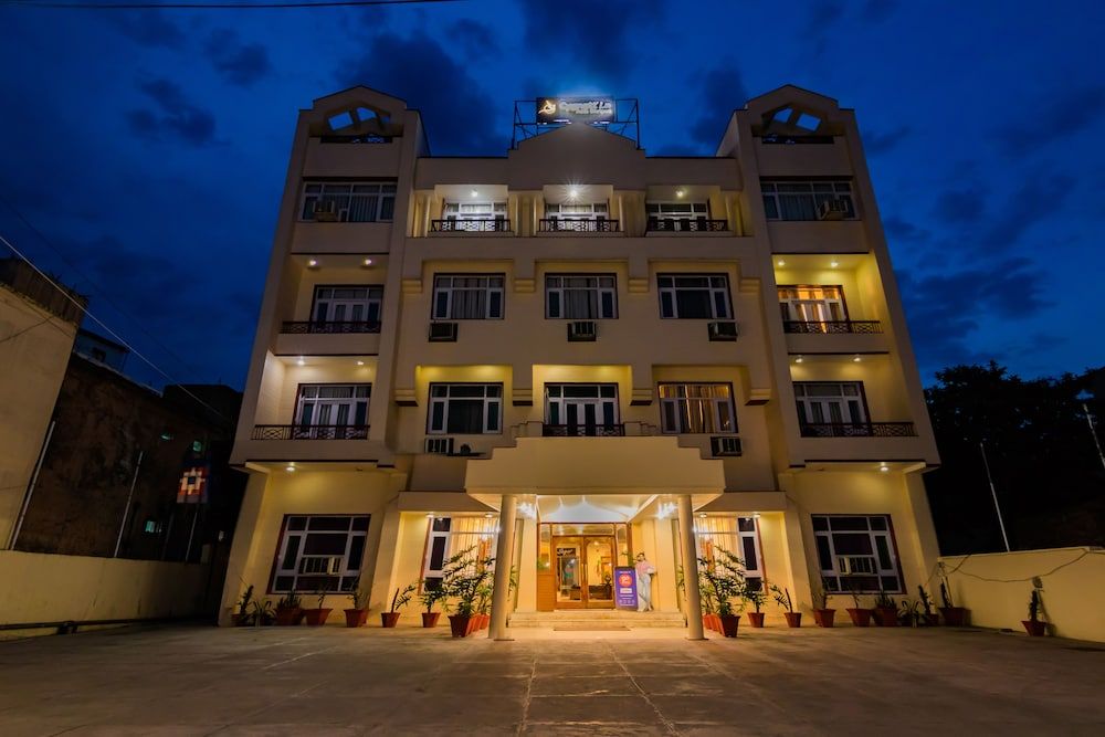 undefined Hotel Asia Shripati 7