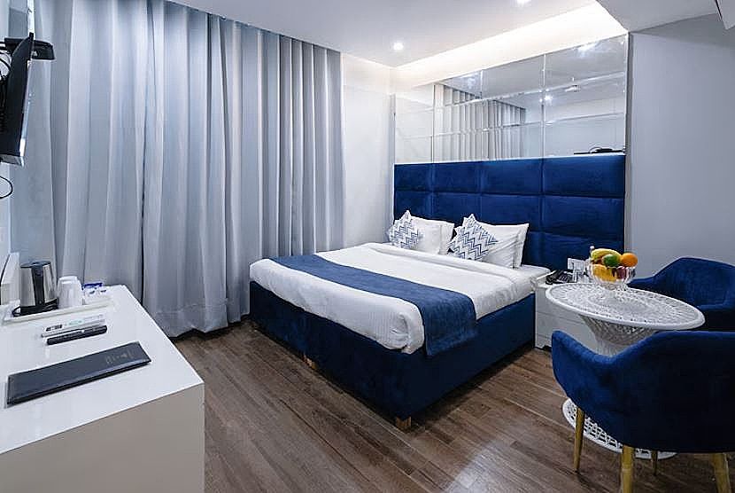 Hotel DownTown Deluxe Room 5