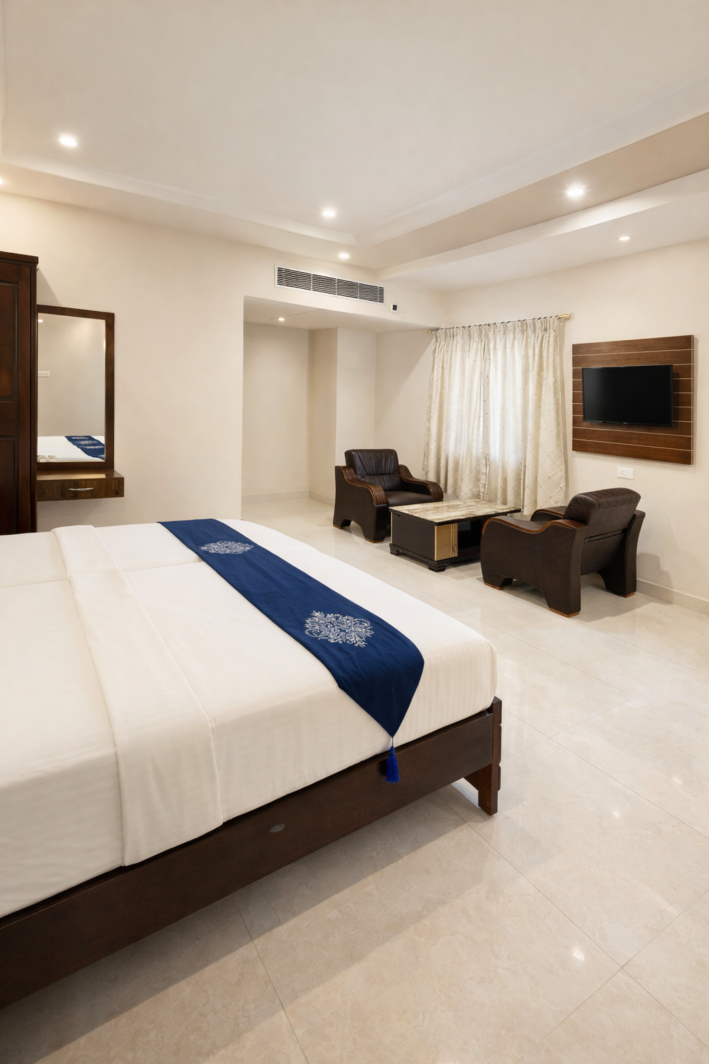 Hotel JNR Grand Executive Room 2