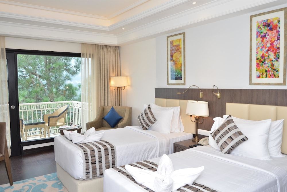 Room, 2 Twin Beds, Smoking