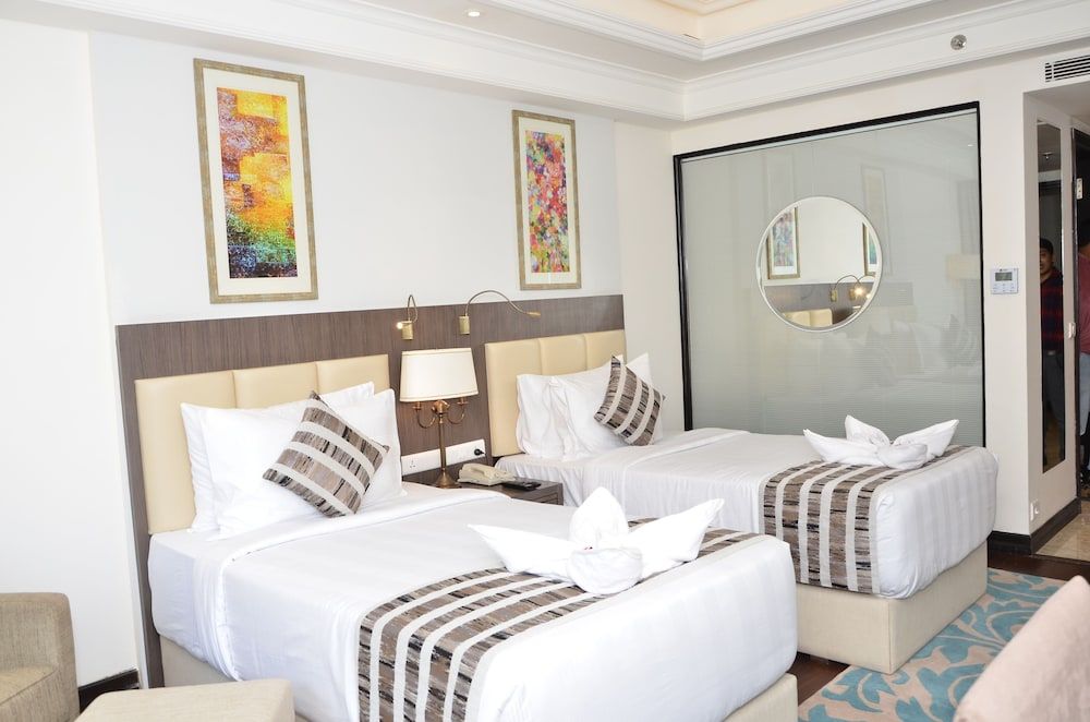 Ramada by Wyndham Kasauli Room, 2 Twin Beds 3