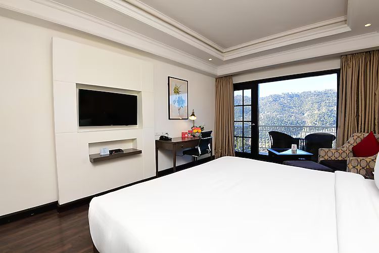 1 King Bed Accessible Valley View Non Smoking