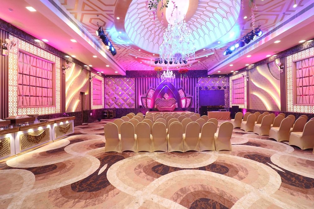 undefined OYO 24608 Sanjay Galaxy Premium 6