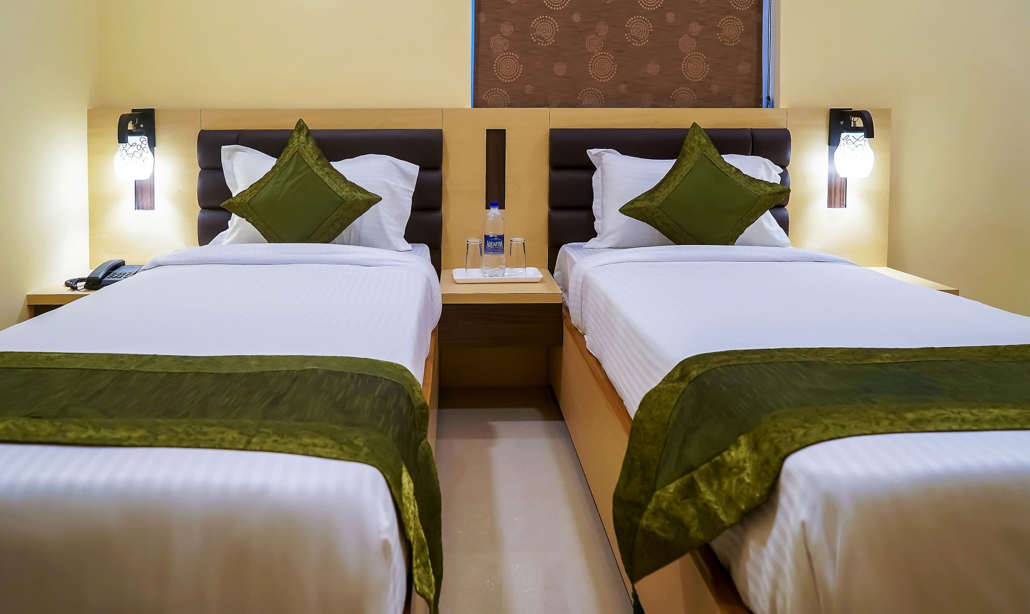 Treebo Oasis, Laxmisagar Standard Double Room 4