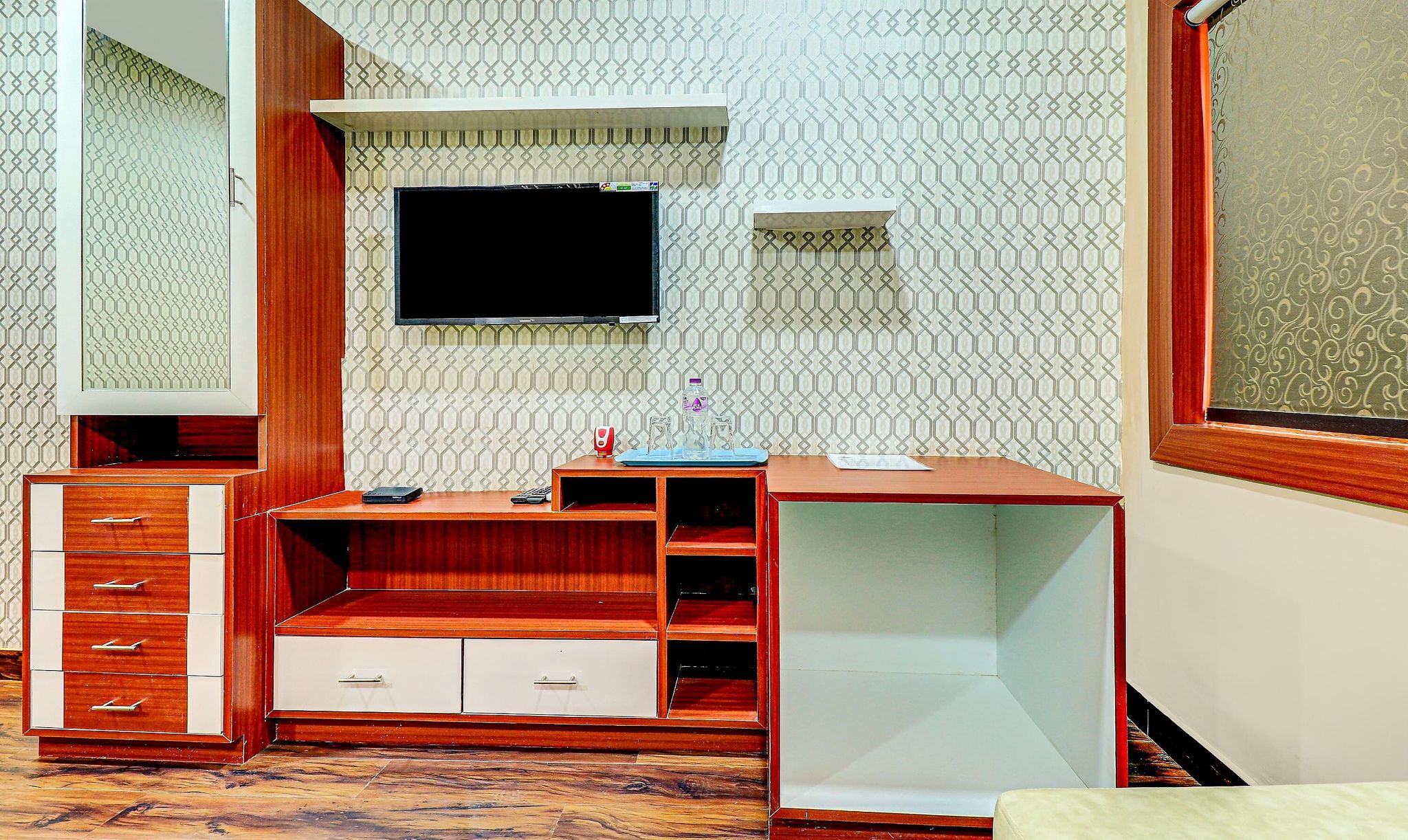 Itsy Hotels Aasma Luxury Villa Standard Double Room 21