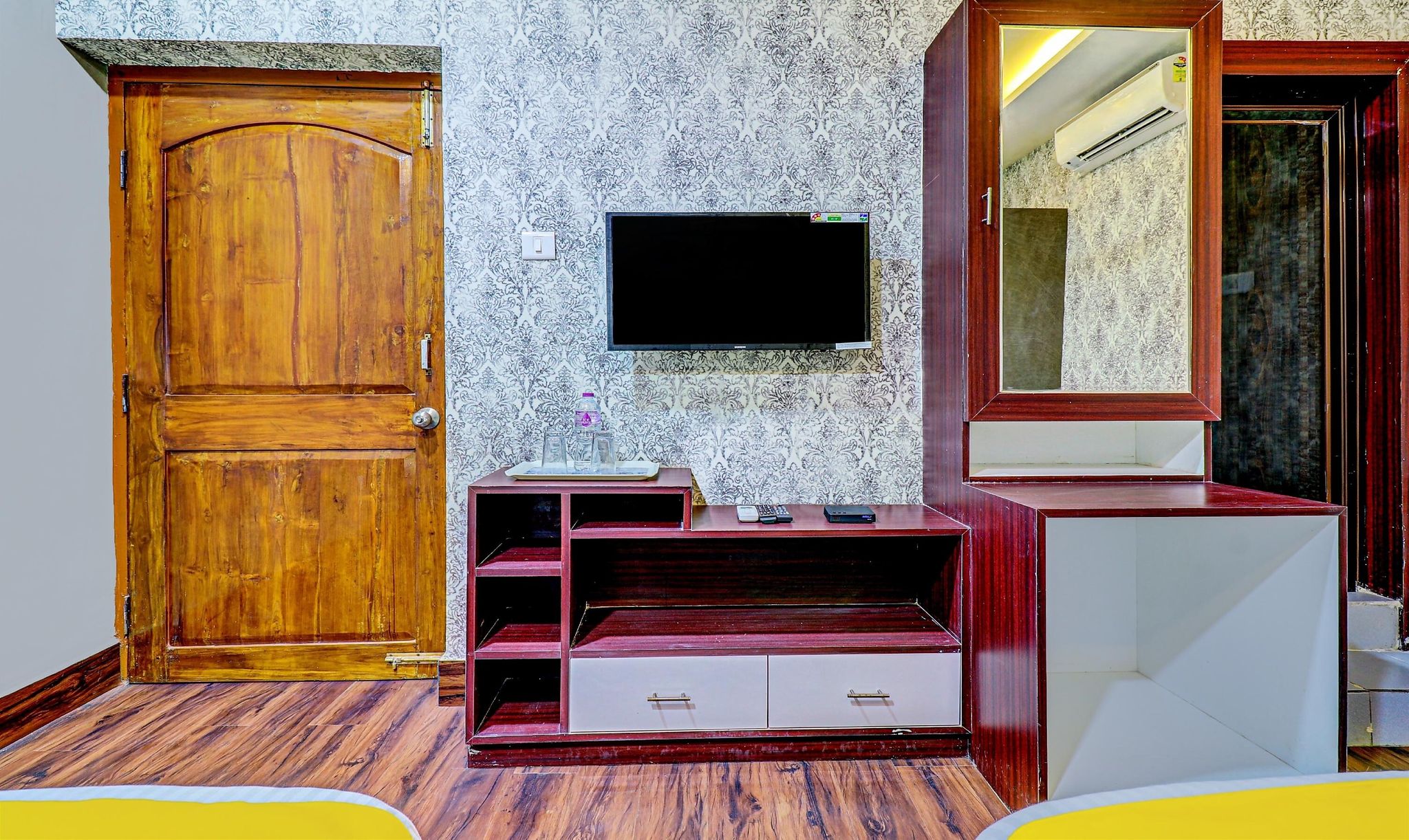 Itsy Hotels Aasma Luxury Villa Standard Double Room 20