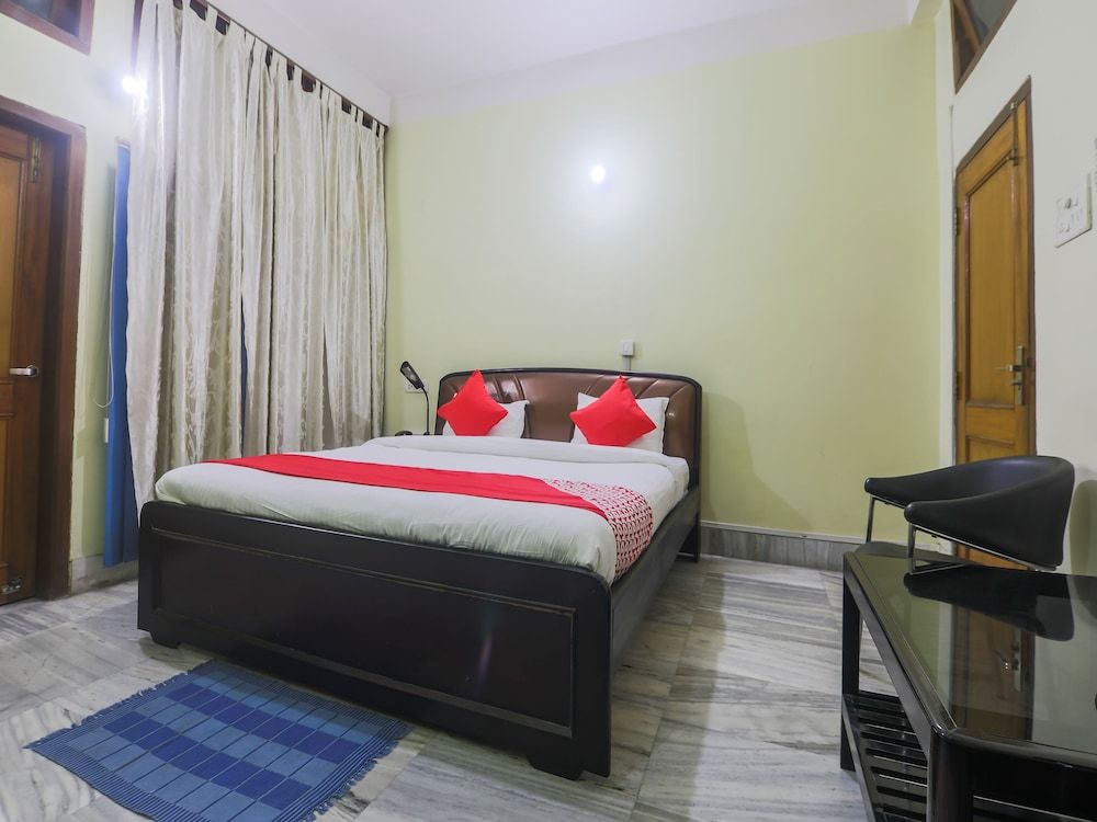 OYO 22526 Baruah's Guest House Standard Room 6