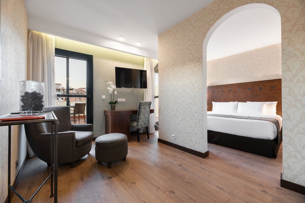Exe Agora Caceres Double Room 9