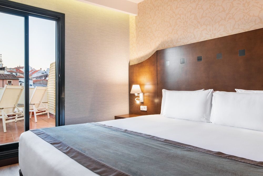 Exe Agora Caceres Double Room 4