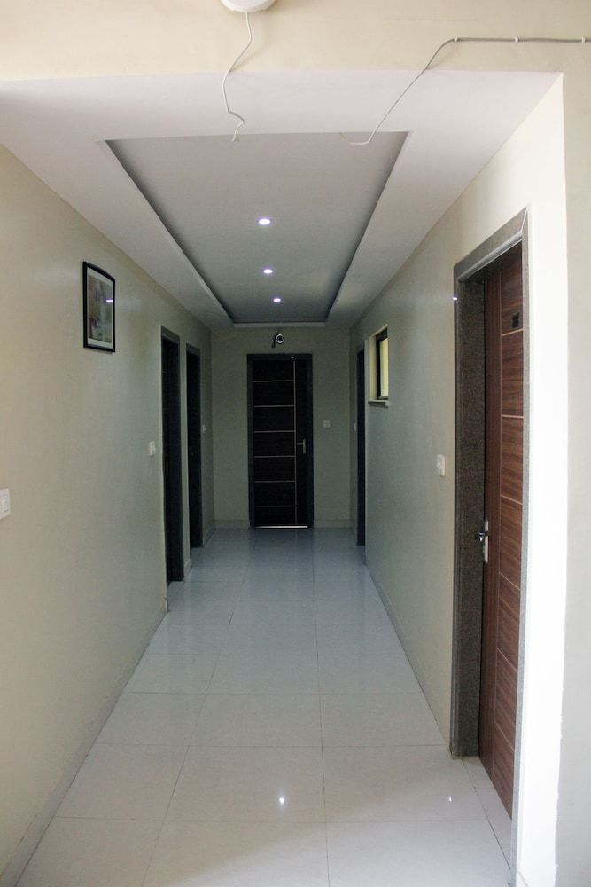 undefined OYO 6915 Hotel Marwar Regency 7