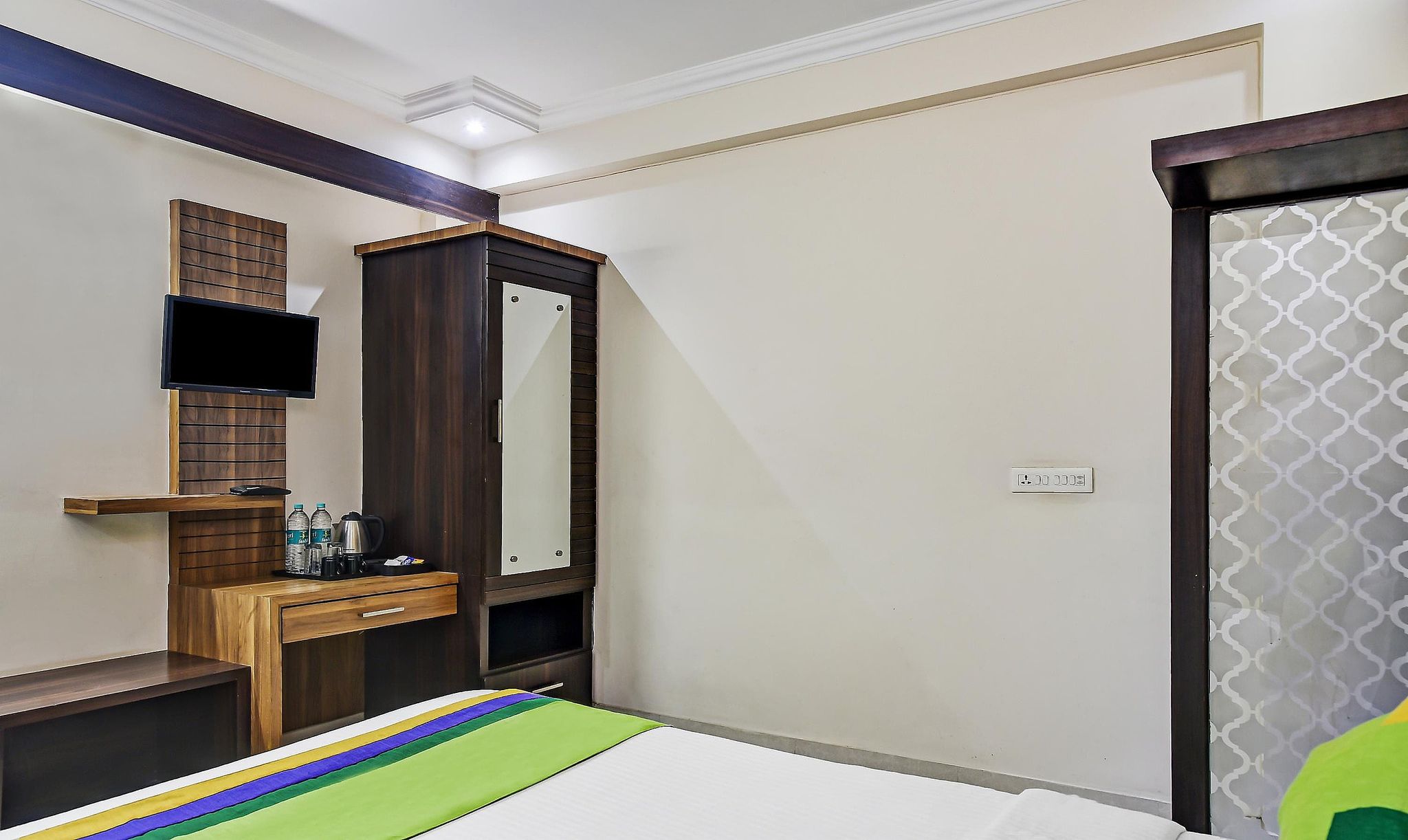 Treebo Royal Sun Palace MP Nagar Zone 2 Standard Double Room 10