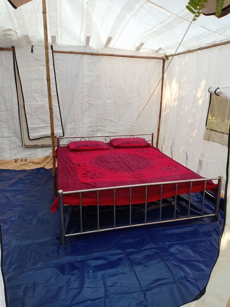 Luxury Tent, 1 Bedroom, Private Bathroom, Garden View