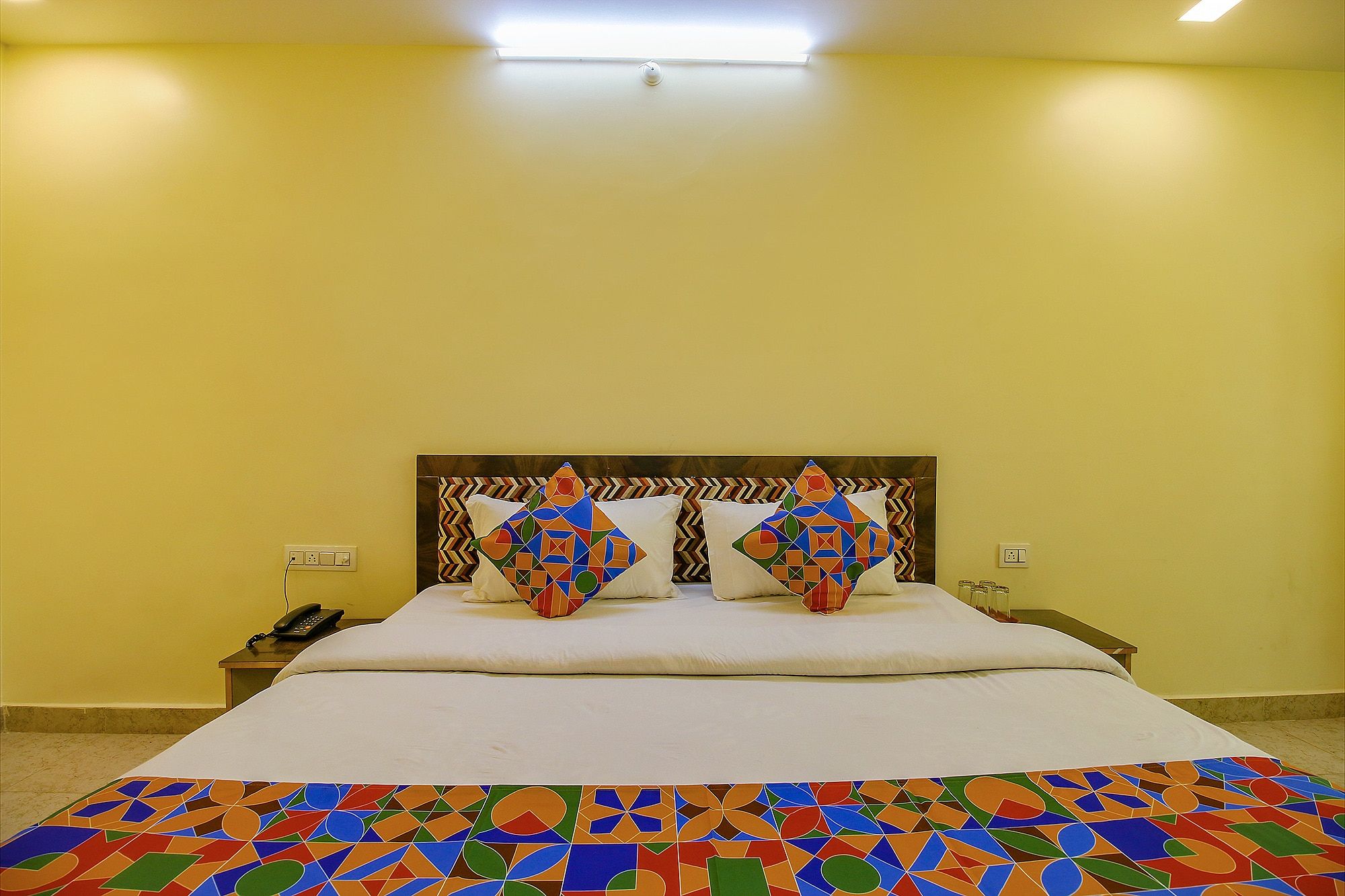 FabHotel Kanta Shrawan Arcade Deluxe Room 7