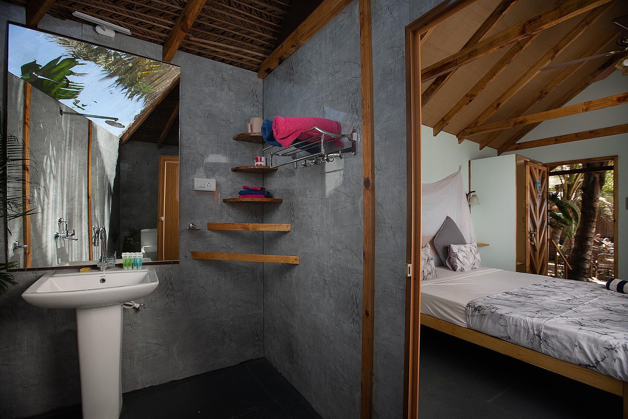 Goa Cottages Agonda Sea View Bungalow 2