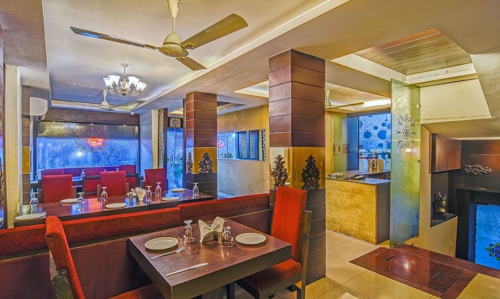 undefined Treebo The Shagun Peer Gate 10