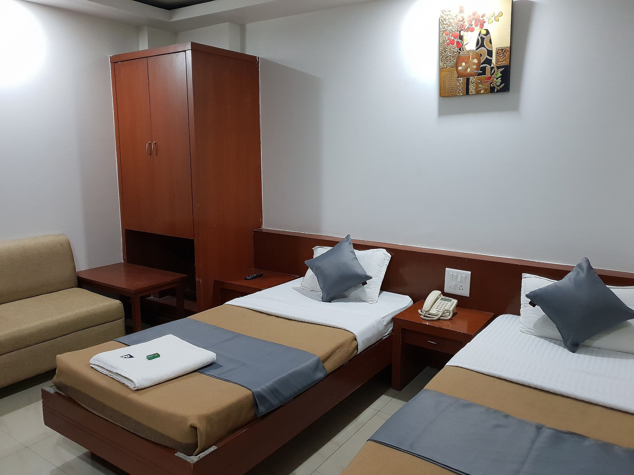 Hotel Pleasure Inn Standard Room 4