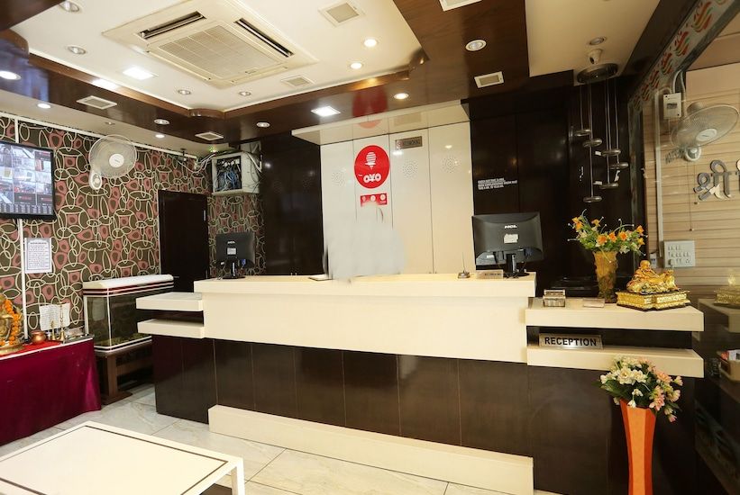 Food & Dining