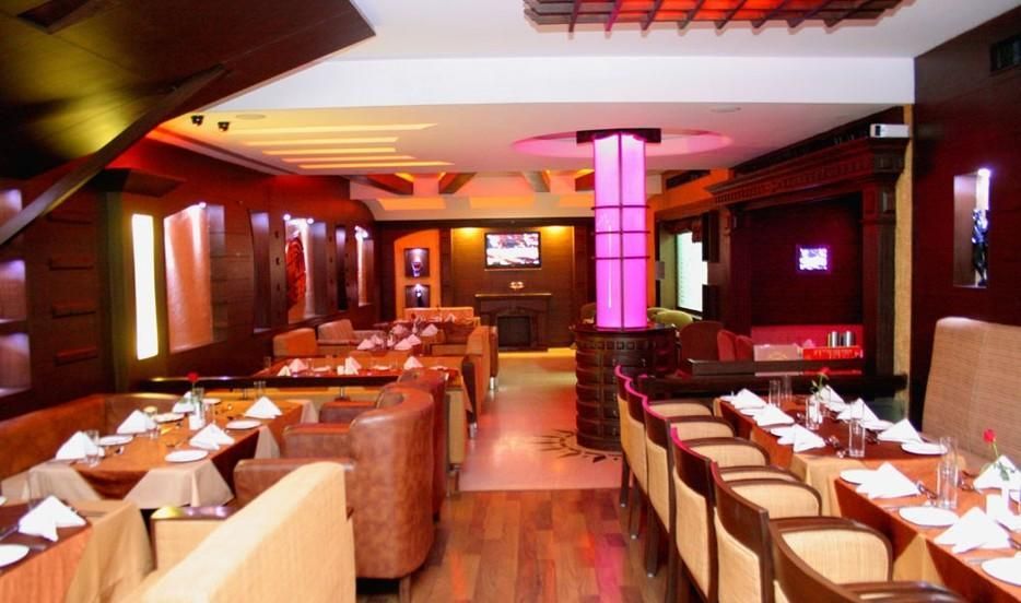 Food & Dining