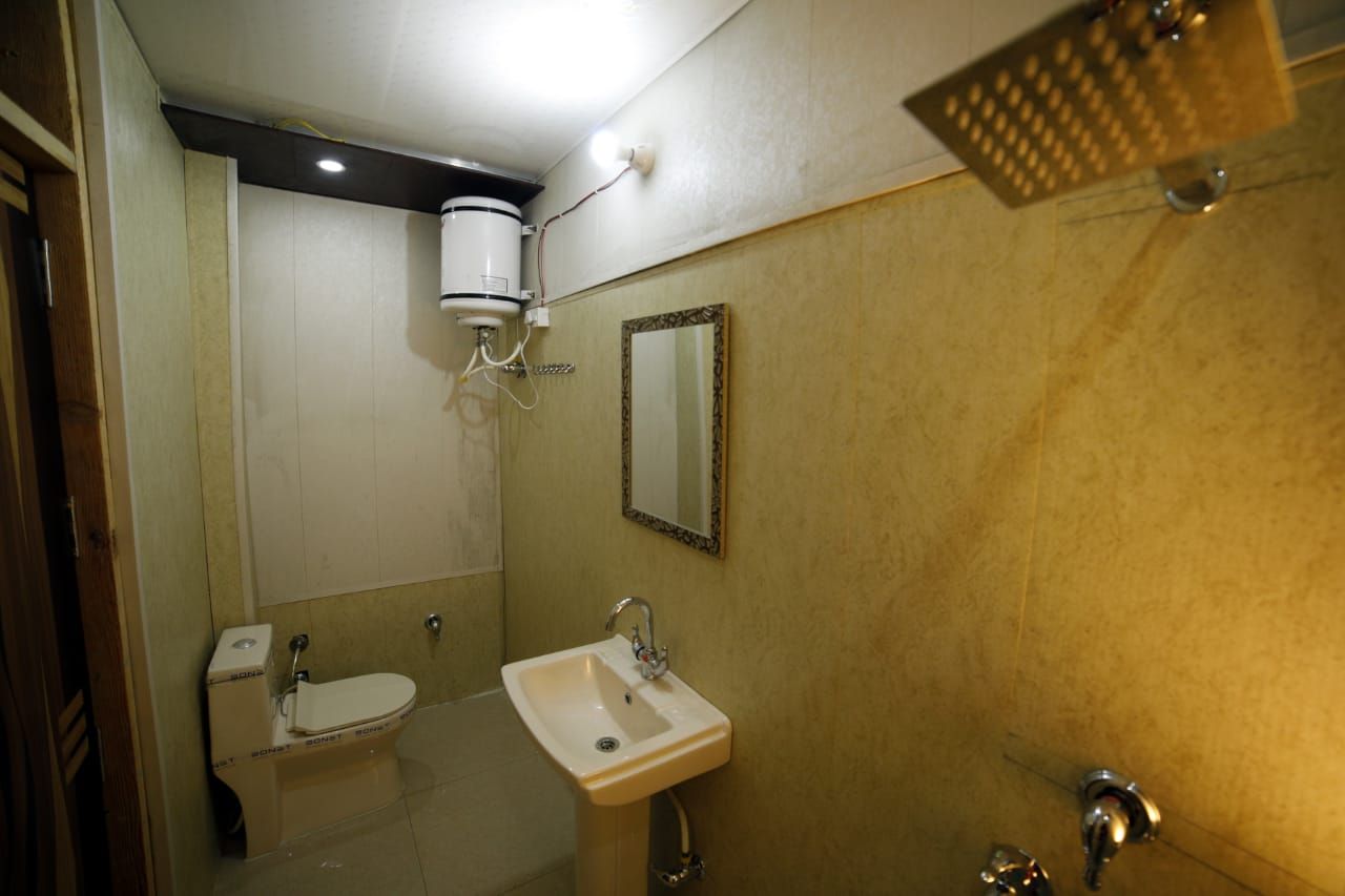 Golden View Hotel