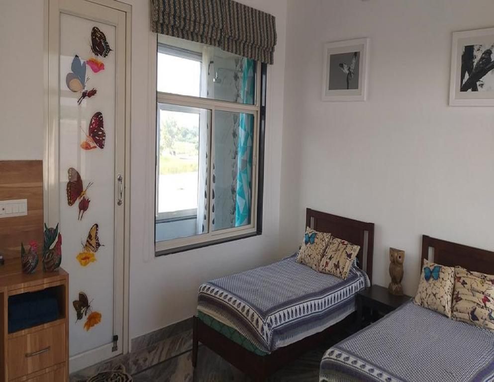 Deluxe Double or Twin