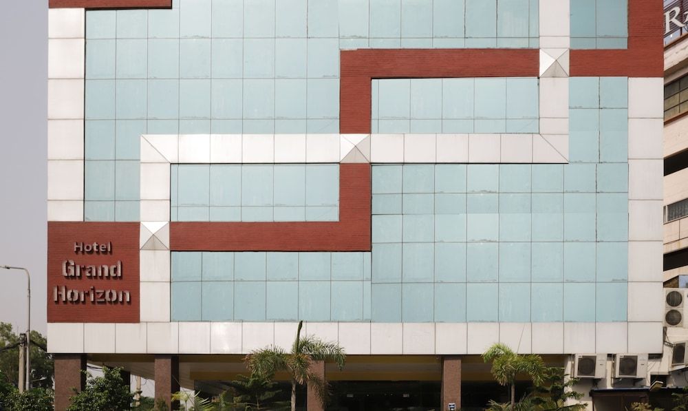 undefined Treebo Trend Grand Horizon