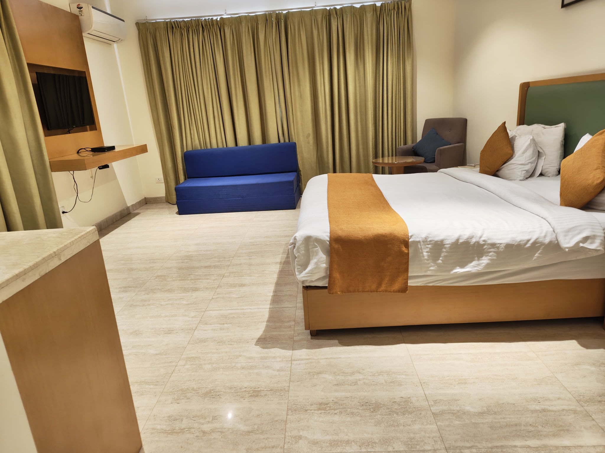 Superior Deluxe Room 