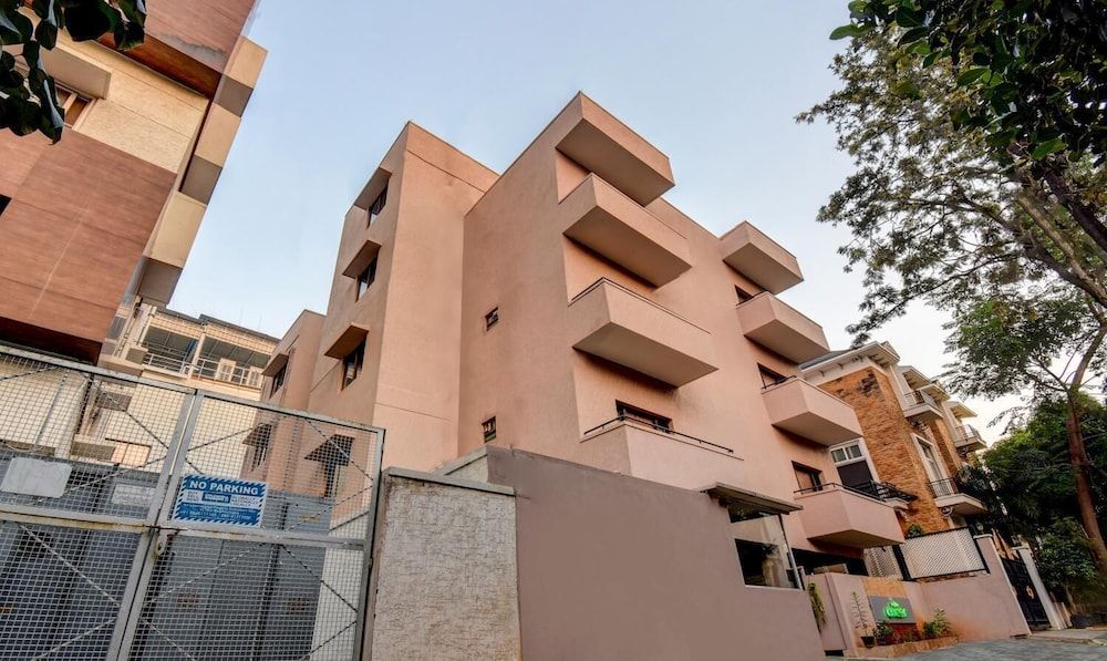 undefined Crest Hotel 5