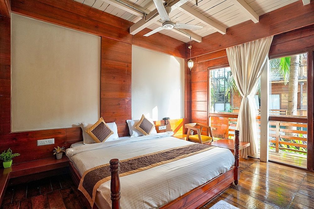 Aqua Marina Beach Cottages Deluxe Cottage with Pool View 9