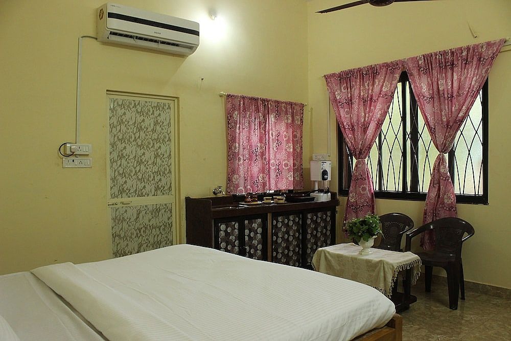 undefined OYO 6236 Home Studio Near Sinquerim Beach 9