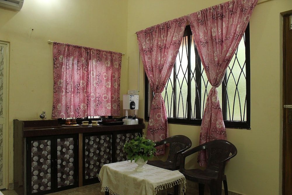 OYO 6236 Home Studio Near Sinquerim Beach Standard Double or Twin Room, 1 Double Bed, Private Bathroom 16