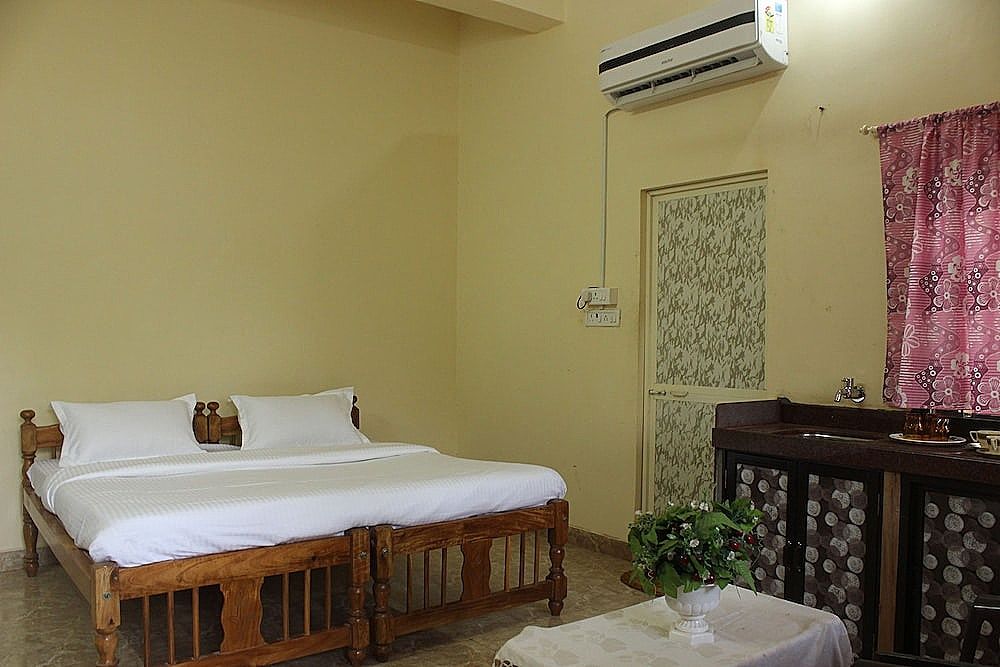 undefined OYO 6236 Home Studio Near Sinquerim Beach