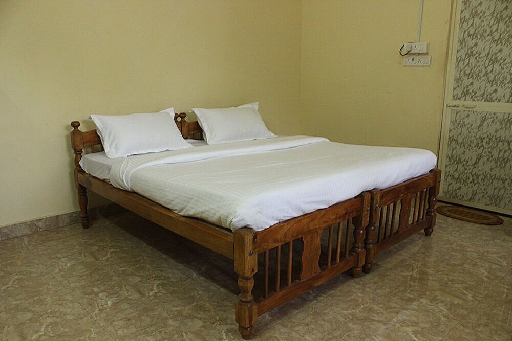 undefined OYO 6236 Home Studio Near Sinquerim Beach 6