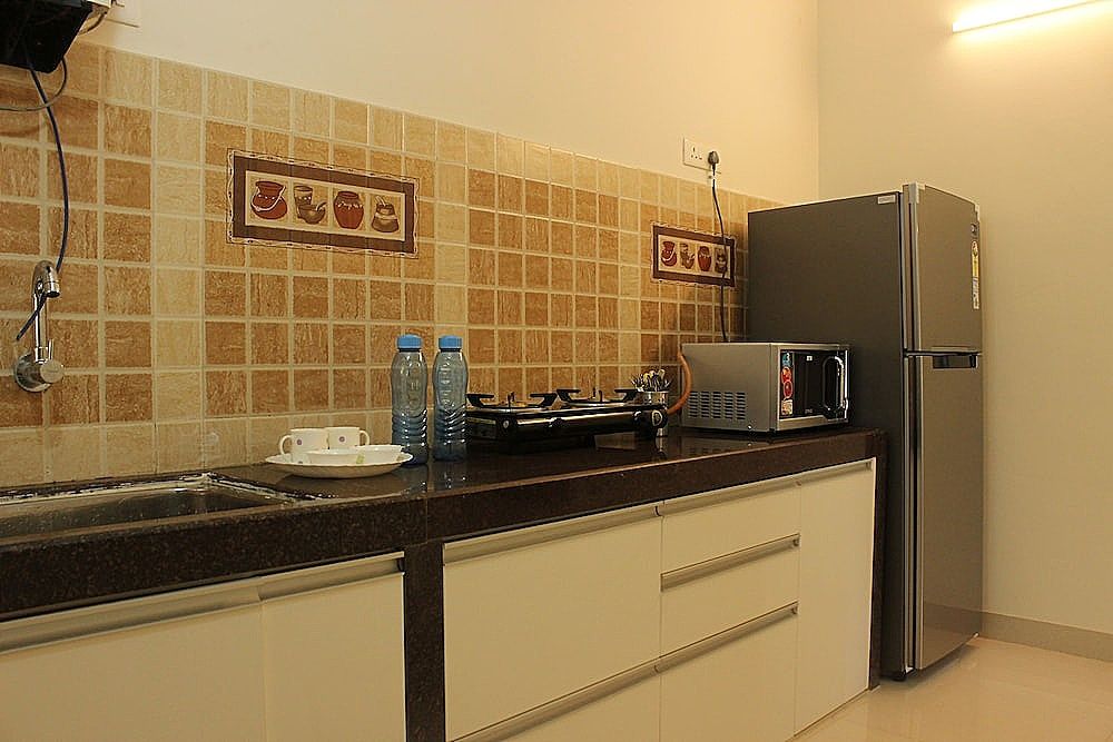 OYO 9364 Home Modern 2 BHK Pool View Candolim Double or Twin Room 13