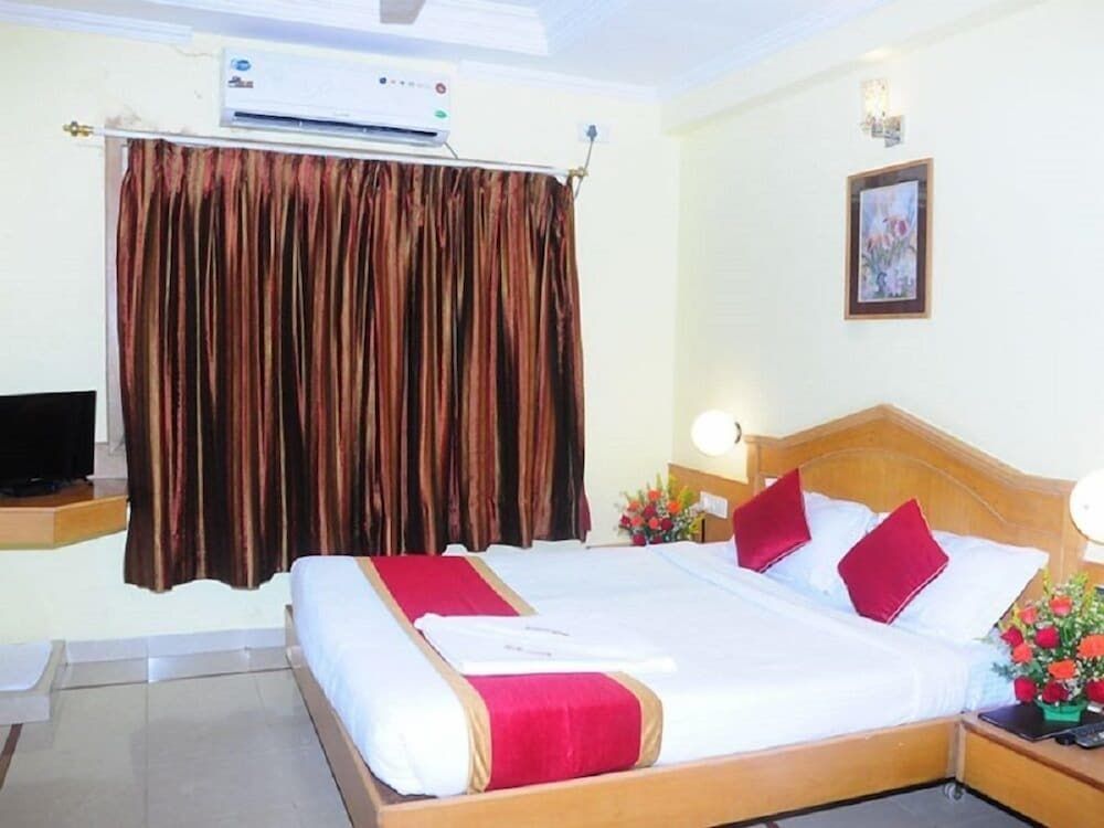 Alcott Hotel & Resorts Deluxe Double Room, 1 Double Bed, Accessible