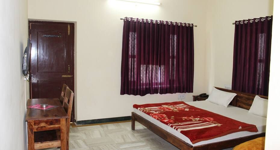 Double Bedroom