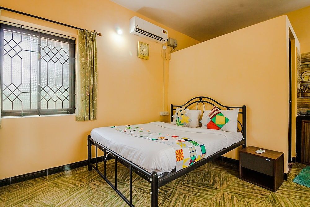 OYO 22480 Home Green View Studio Candolim Double or Twin Room 10