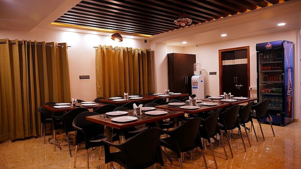 undefined The Ventura Grand Hotel 8