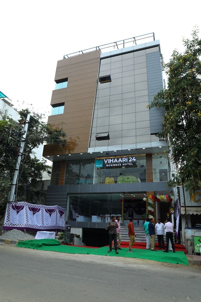 undefined Vihaari 24 Business Hotel