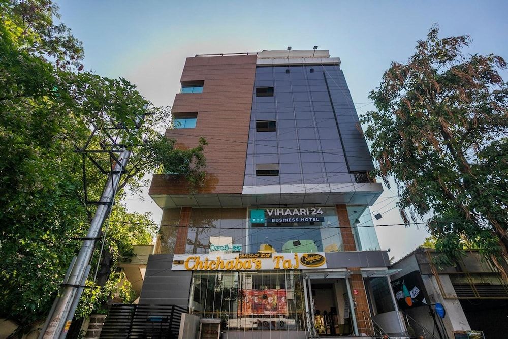 undefined Vihaari 24 Business Hotel 6