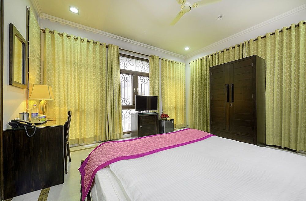 PALM34 A Luxury Homestay Luxury Triple Room, 1 Bedroom, Private Bathroom, Garden View 4