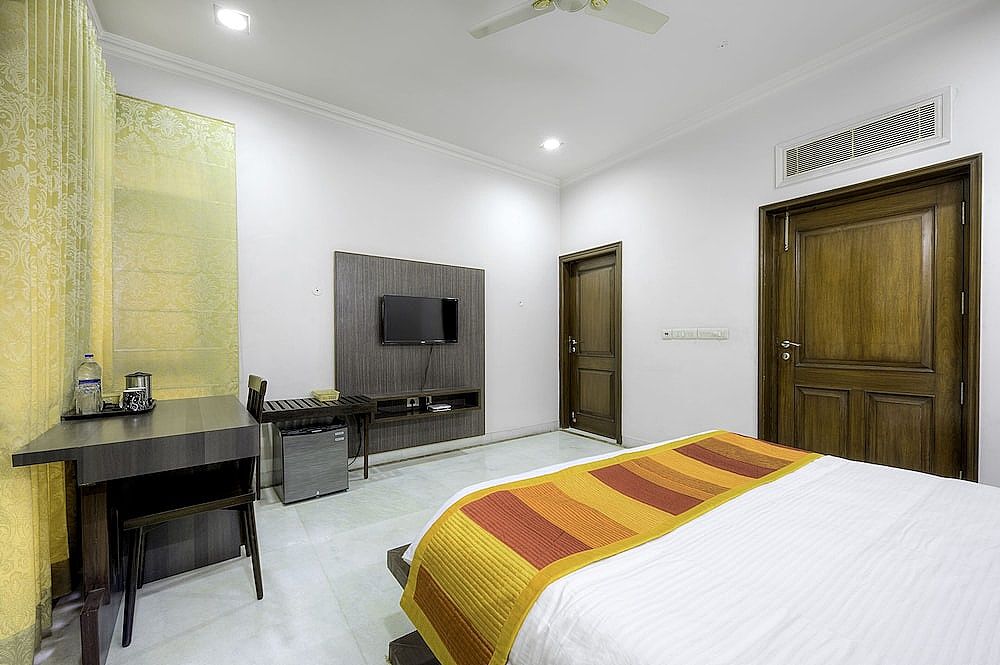 PALM34 A Luxury Homestay Luxury Triple Room, 1 Bedroom, Private Bathroom, Garden View 10