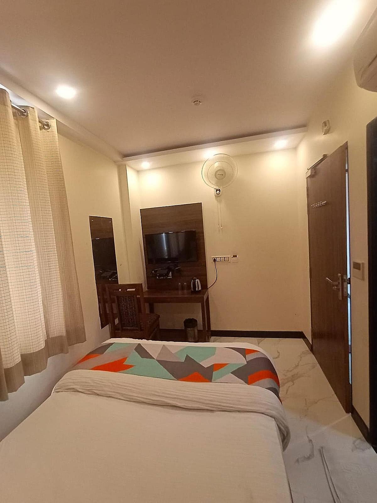 Jasoda Heritage by keshav Global Deluxe Room 10