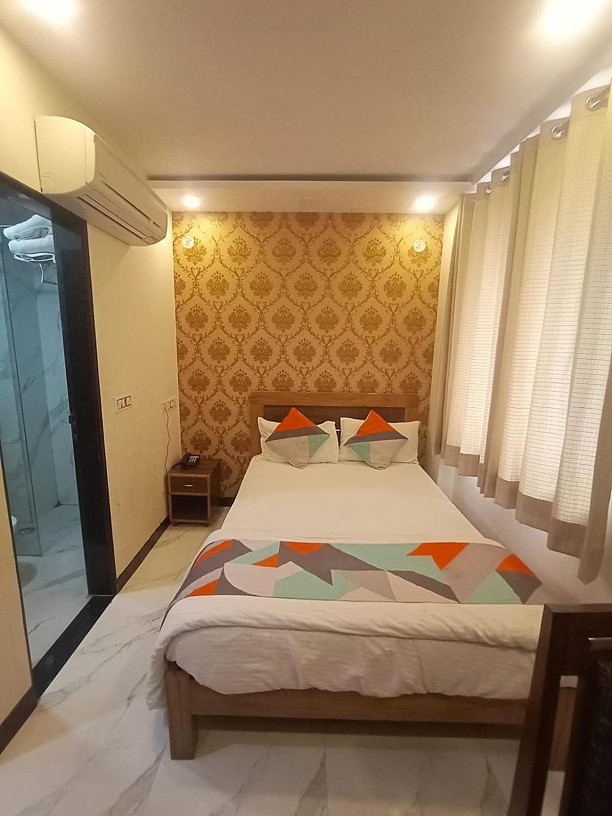 Jasoda Heritage by keshav Global Deluxe Room 3